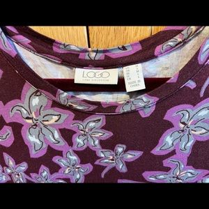 Logo Floral top, Size M